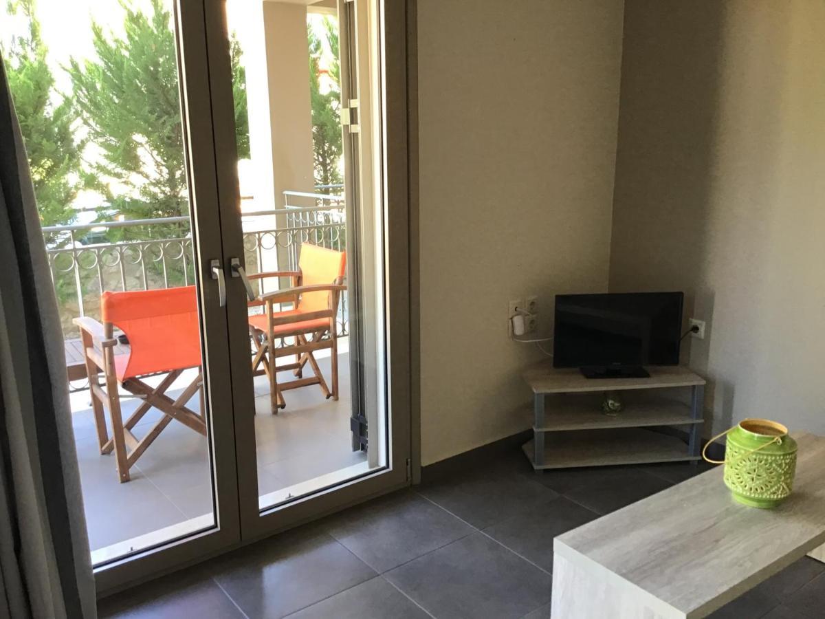 D'Angelos Apartments Karavomylos Exteriér fotografie