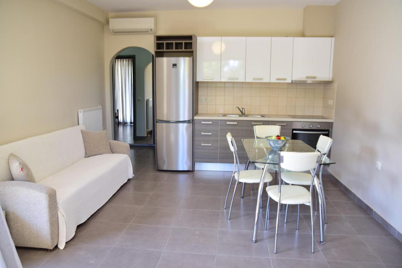 D'Angelos Apartments Karavomylos Exteriér fotografie